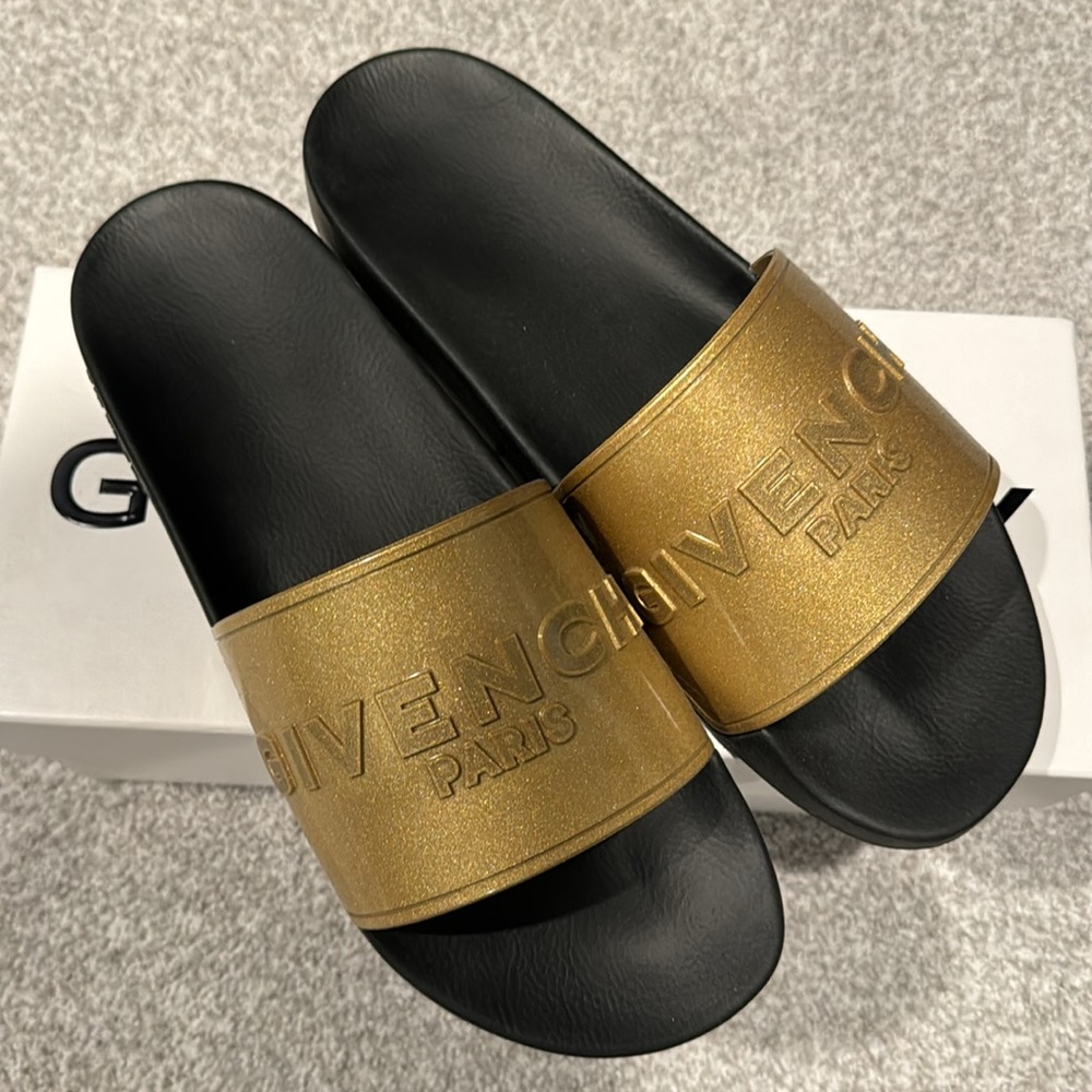 Givenchy slides gold - Picture 3 of 4